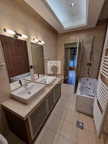 Velisava Vulovića | 4zida.rs