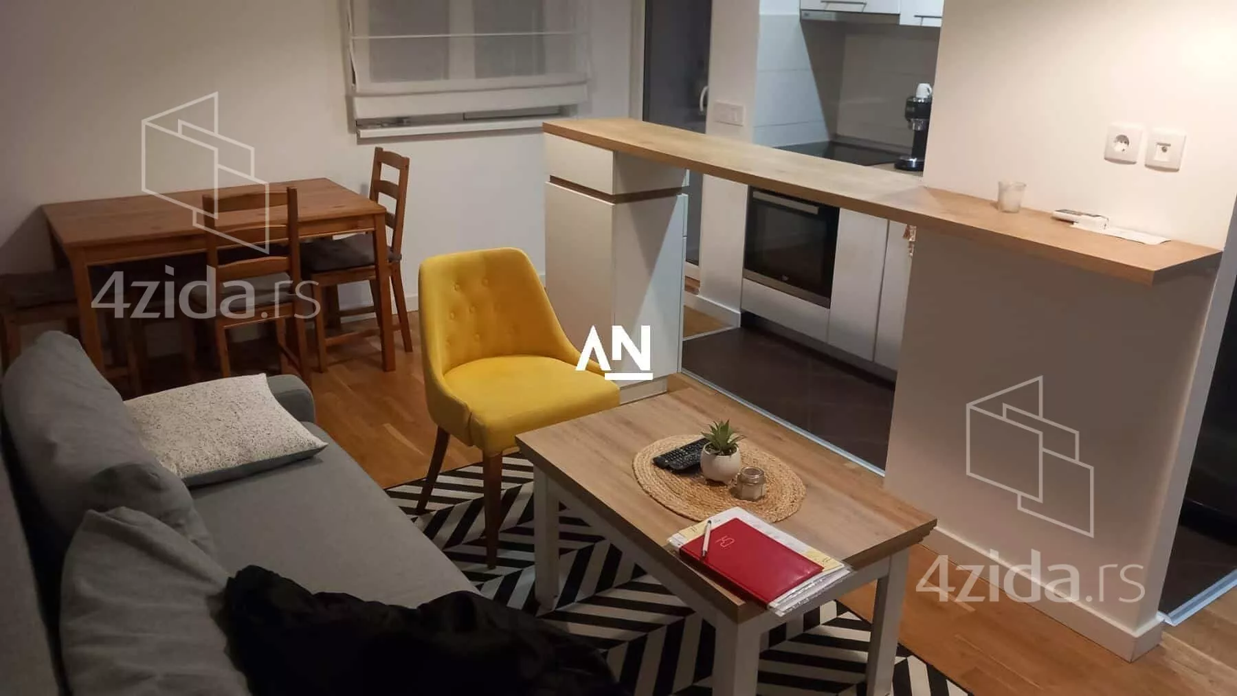 Jednoiposoban stan | 4zida