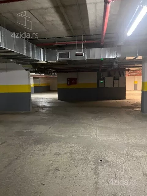 Garaža | 4zida