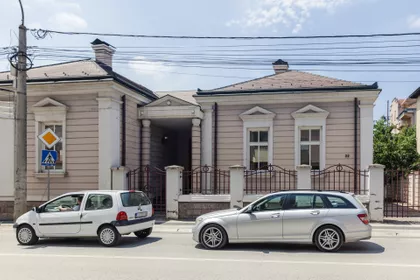 Kneza Miloša 22 | 4zida.rs