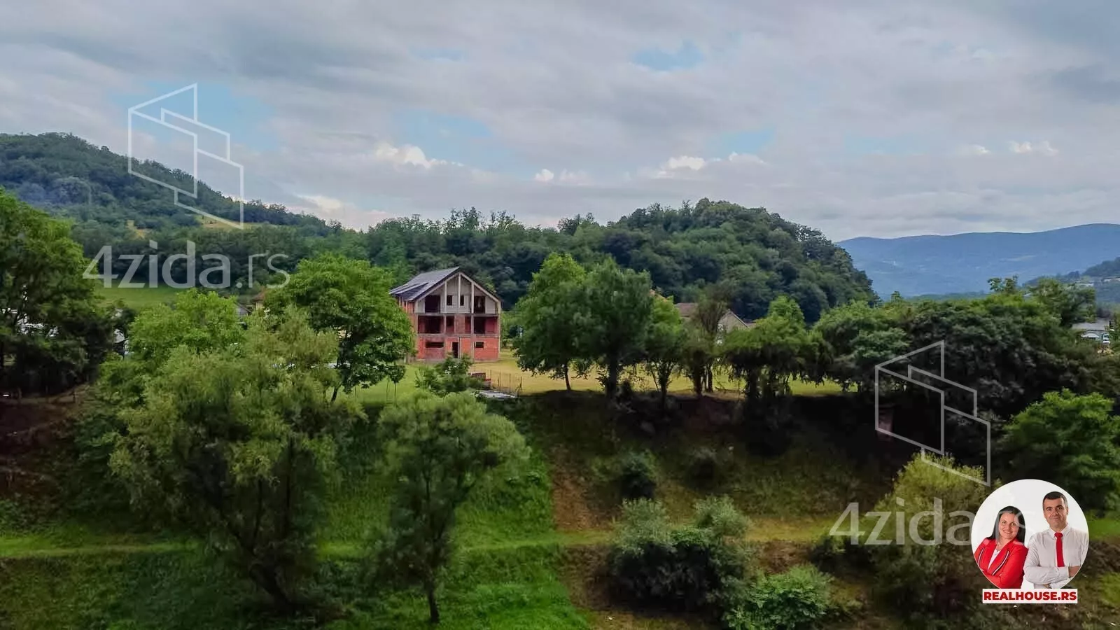 Turistički objekat | 4zida