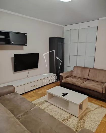 Bulevar Arsenija Čarnojevića | 4zida.rs