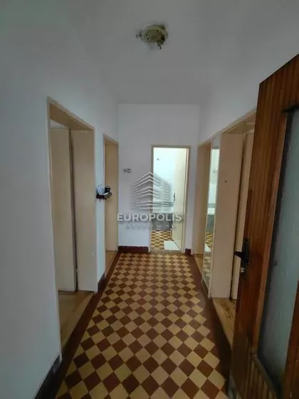 Marije Bursać | 4zida.rs