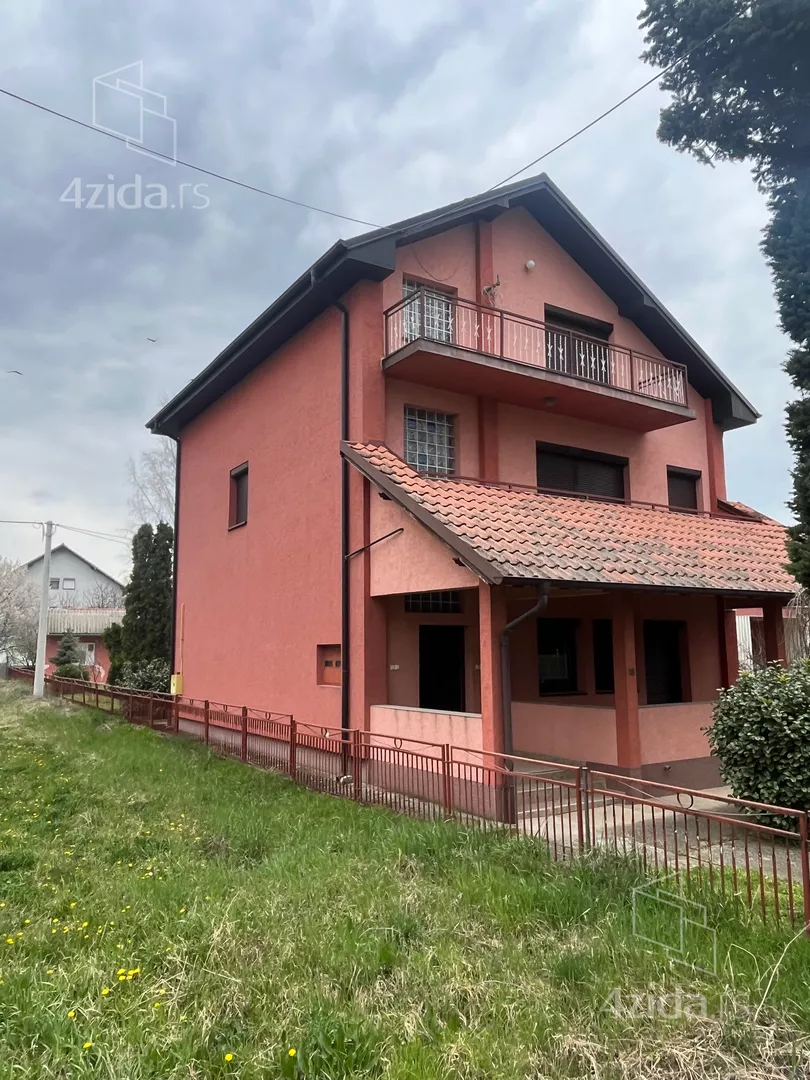 2-etažna kuća | 4zida