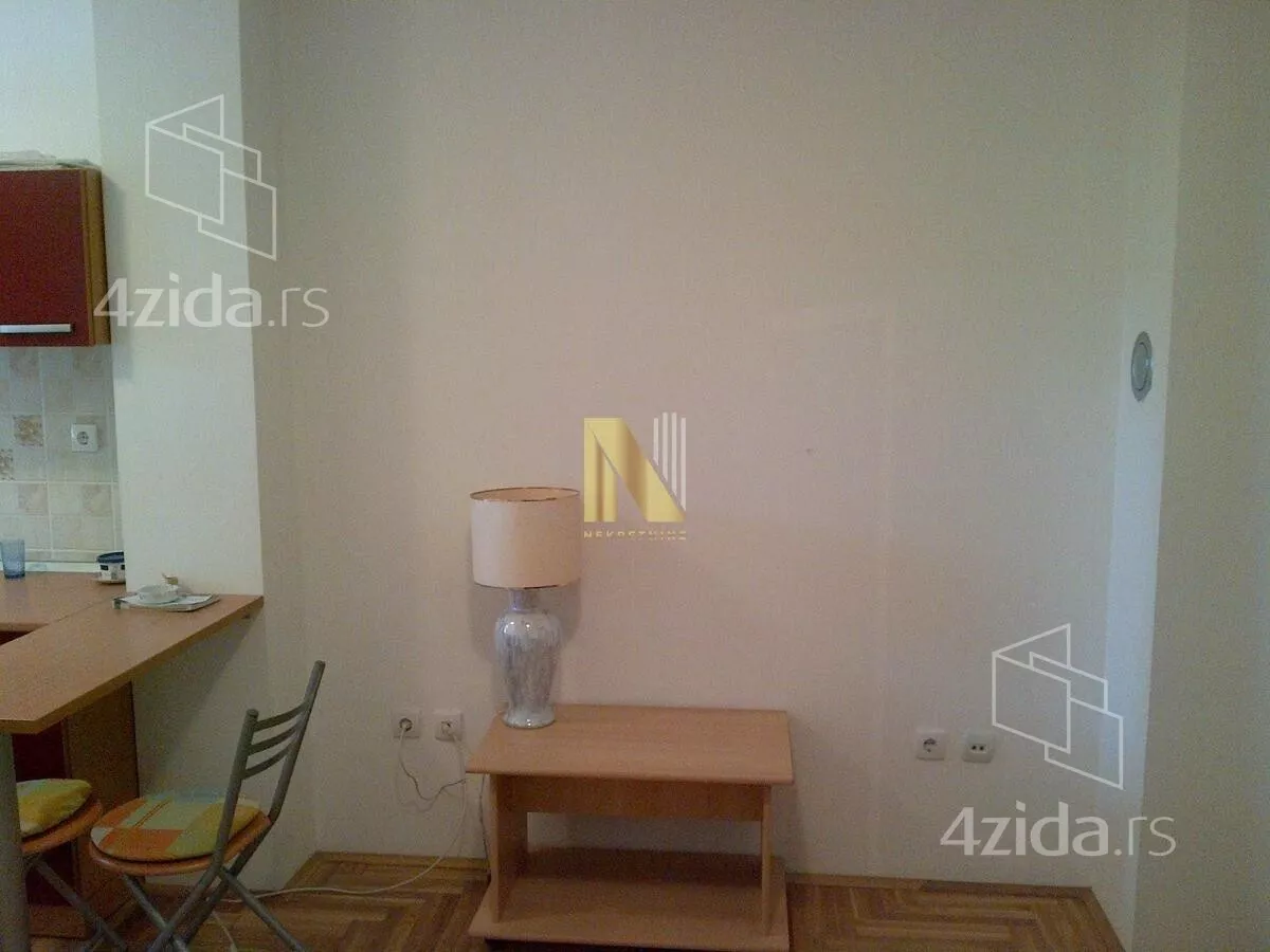 Garsonjera | 4zida