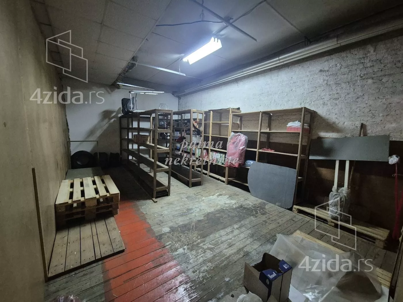 Lokal | 4zida