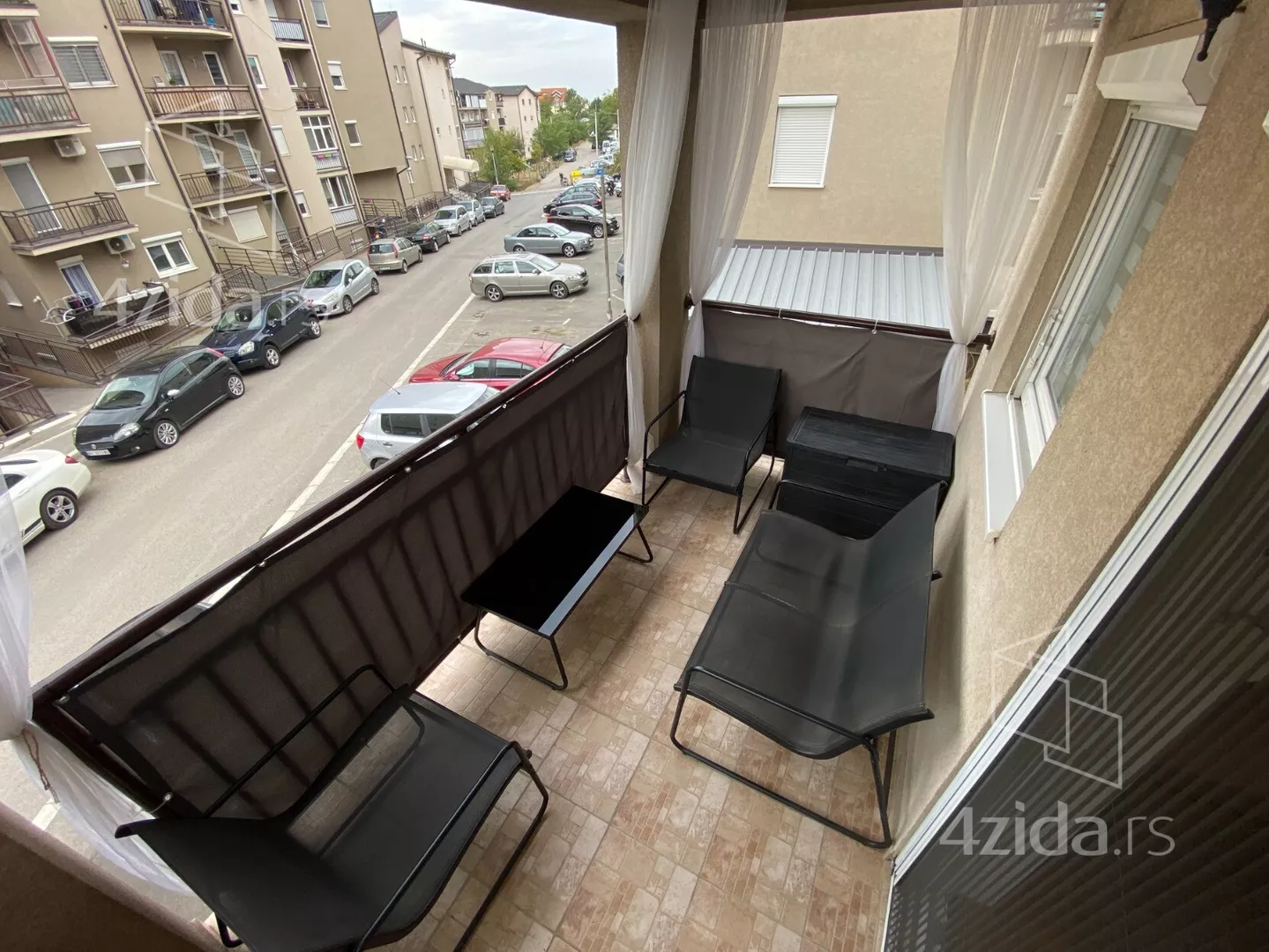 Garsonjera | 4zida