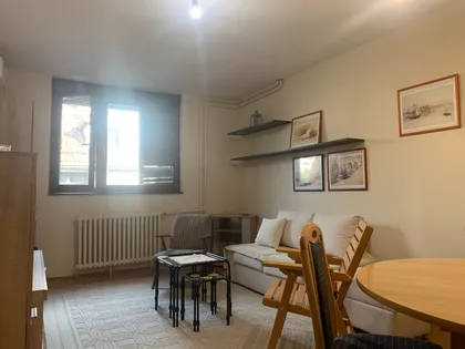 16.oktobra | 4zida.rs