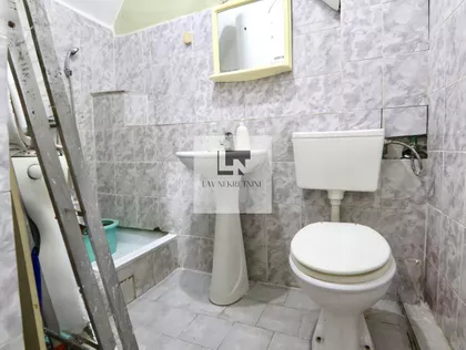 Karađorđev Trg | 4zida.rs