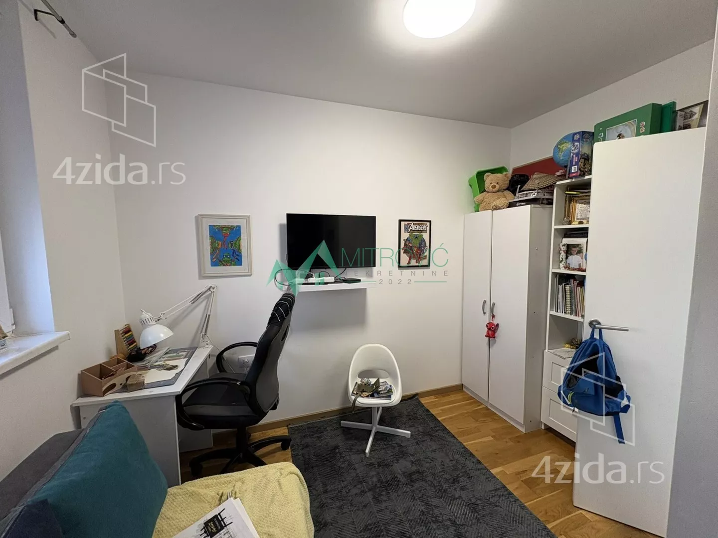 Troiposoban stan | 4zida