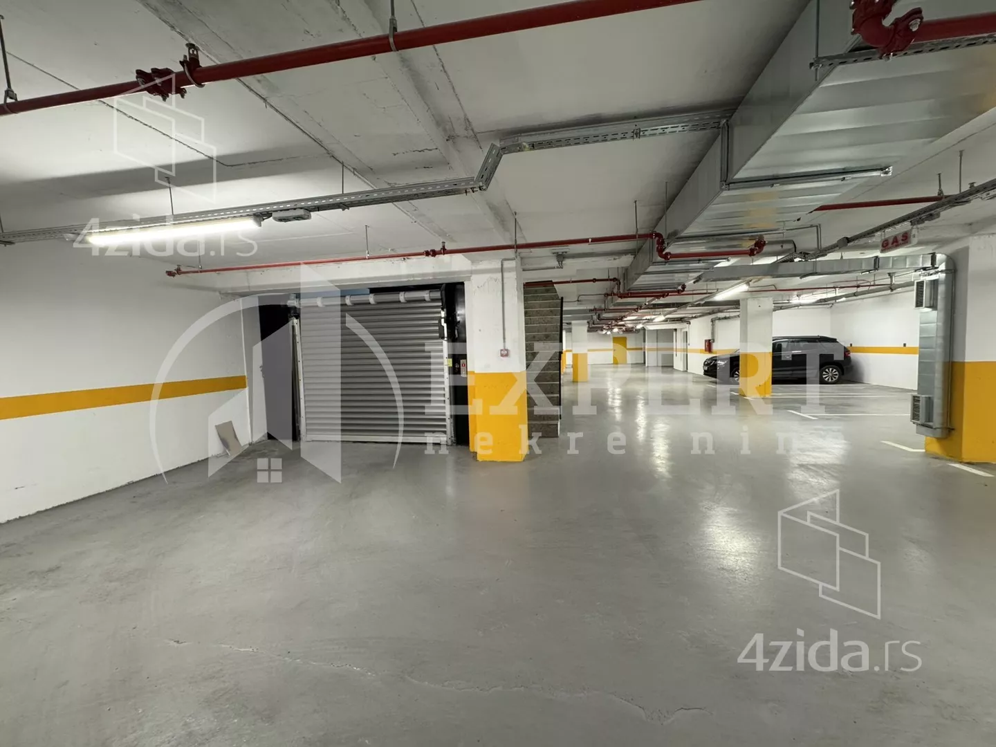 Garaža | 4zida