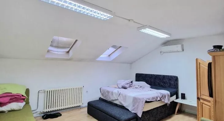 Šestosoban stan | 4zida