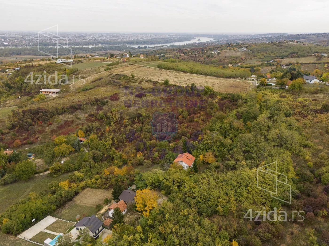 Građevinsko zemljište | 4zida