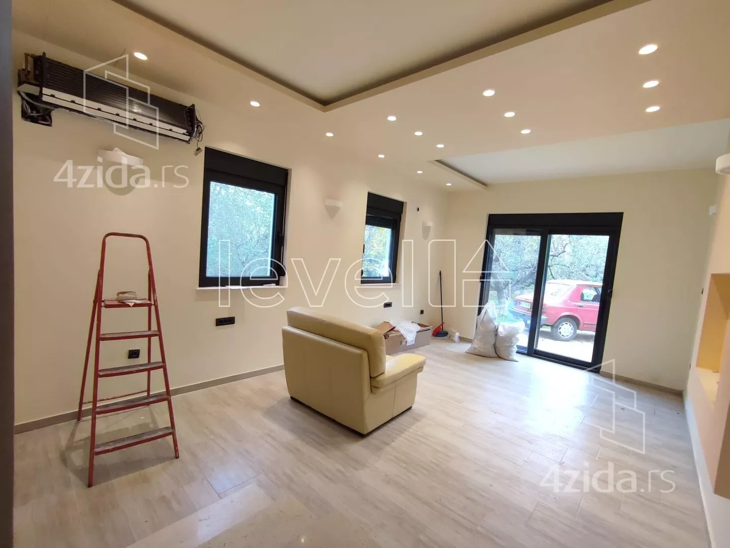 Kuća | 4zida