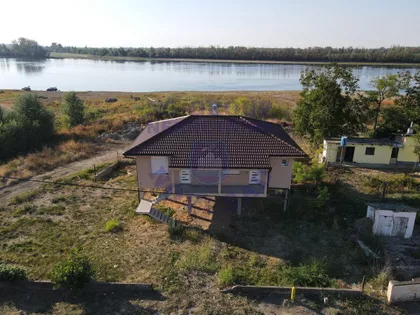 Banoštor | 4zida.rs