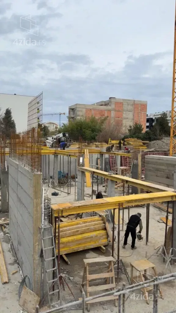 Garsonjera | 4zida