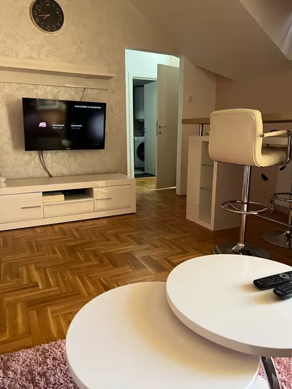 Prešernova | 4zida.rs