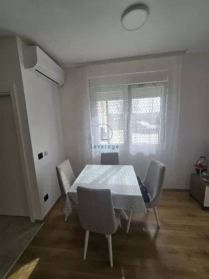 Vojvode Vlahovića | 4zida.rs