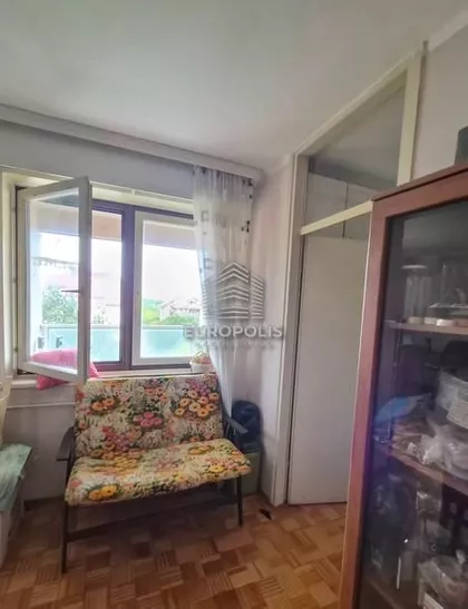 Peđe Milosavljevića | 4zida.rs
