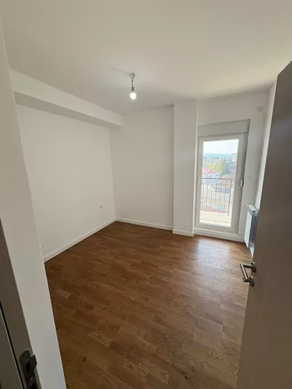 Milovana Gušića 93 | 4zida.rs