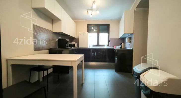 Osmosoban stan | 4zida