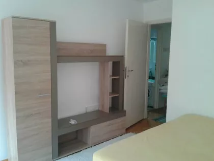 Obrenovićeva | 4zida.rs