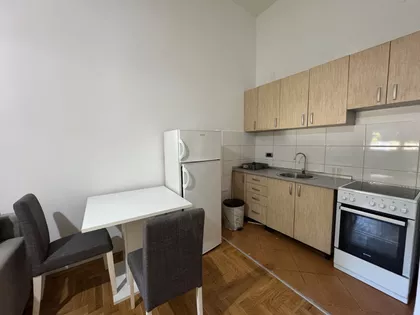 Dimitrija Avramovića 19 | 4zida.rs