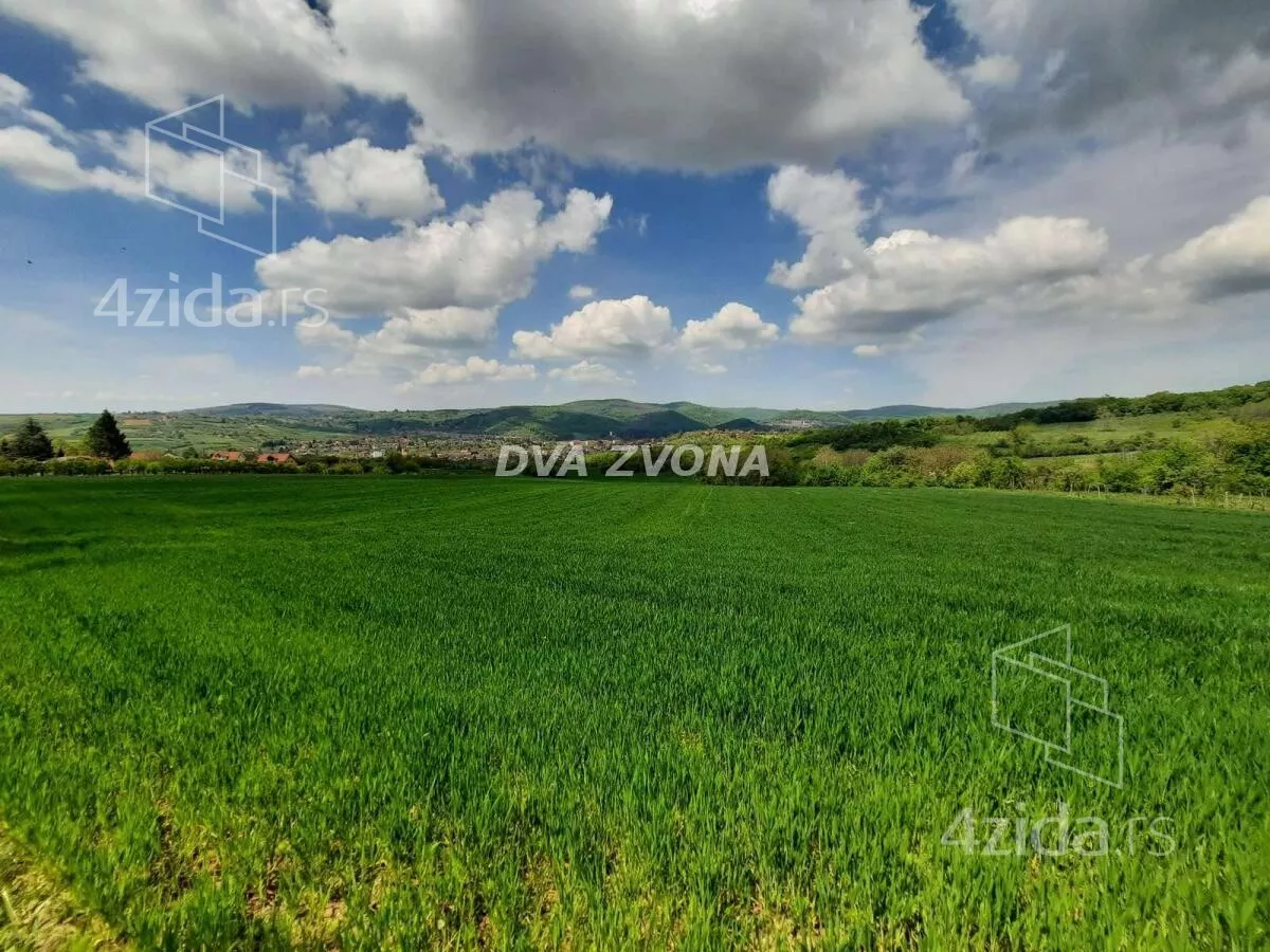 Plac | 4zida