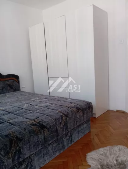 Hadži Ruvimova | 4zida.rs