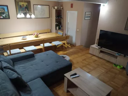Sremska Kamenica | 4zida.rs