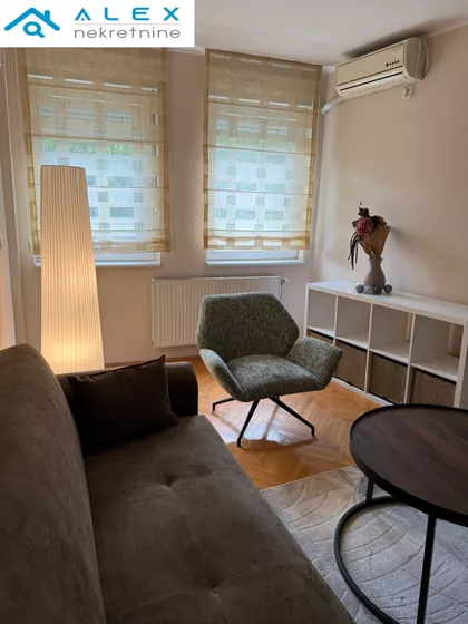 Braće Ribnikar | 4zida.rs