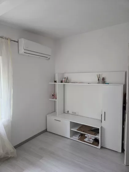 Iva Ćipika | 4zida.rs