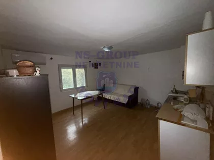 Okolne lokacije | 4zida.rs