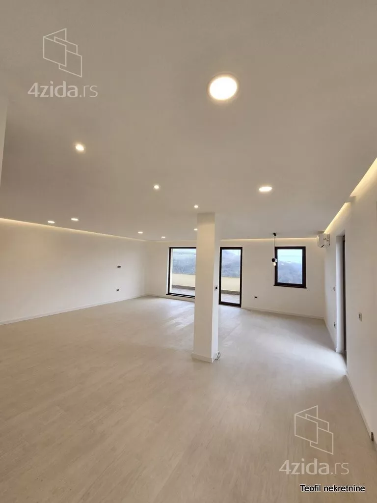 3-etažna kuća | 4zida