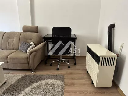 Karađorđeva | 4zida.rs