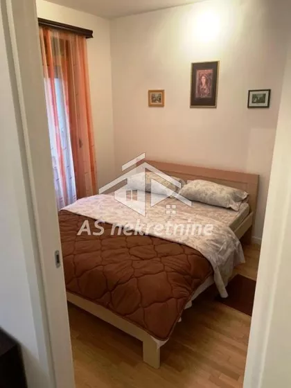 Donji Grad | 4zida.rs