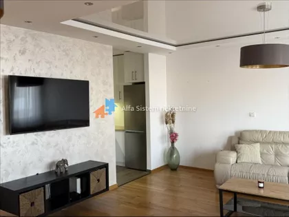 Stepa Stepanović | 4zida.rs