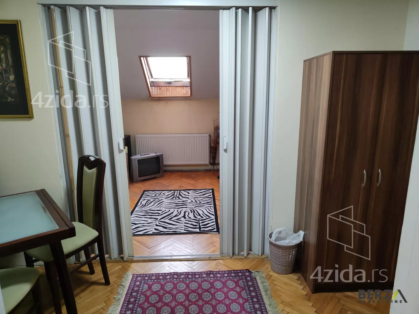 Troiposoban stan | 4zida