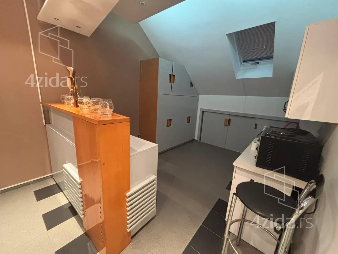 3-etažna kuća | 4zida