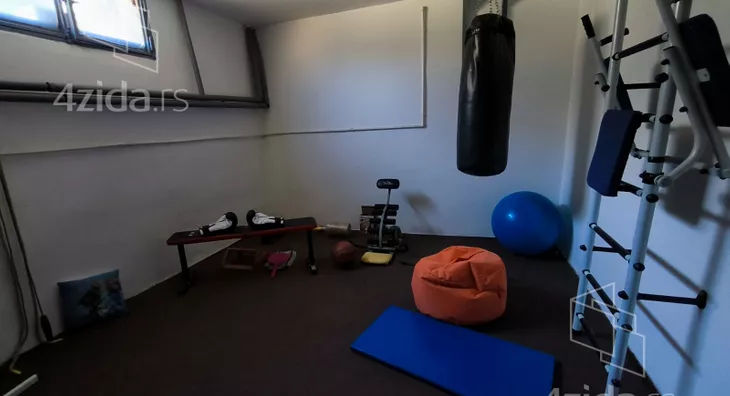 3-etažna kuća | 4zida