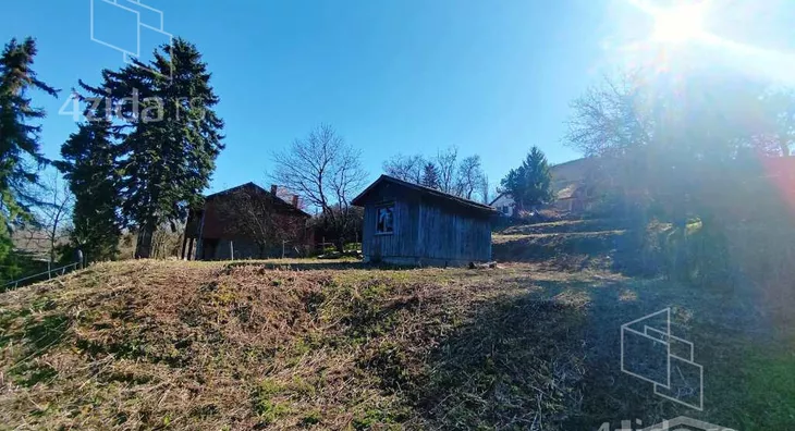 Plac | 4zida