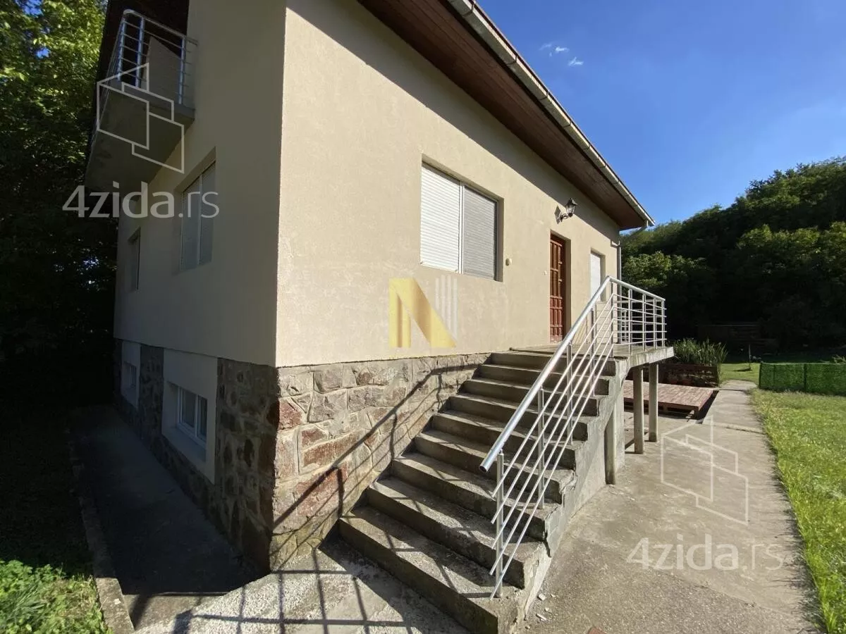 Kuća | 4zida