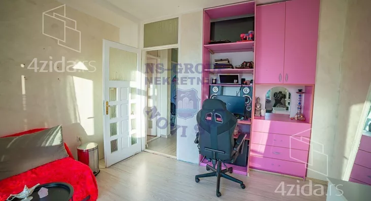 4-etažna kuća | 4zida