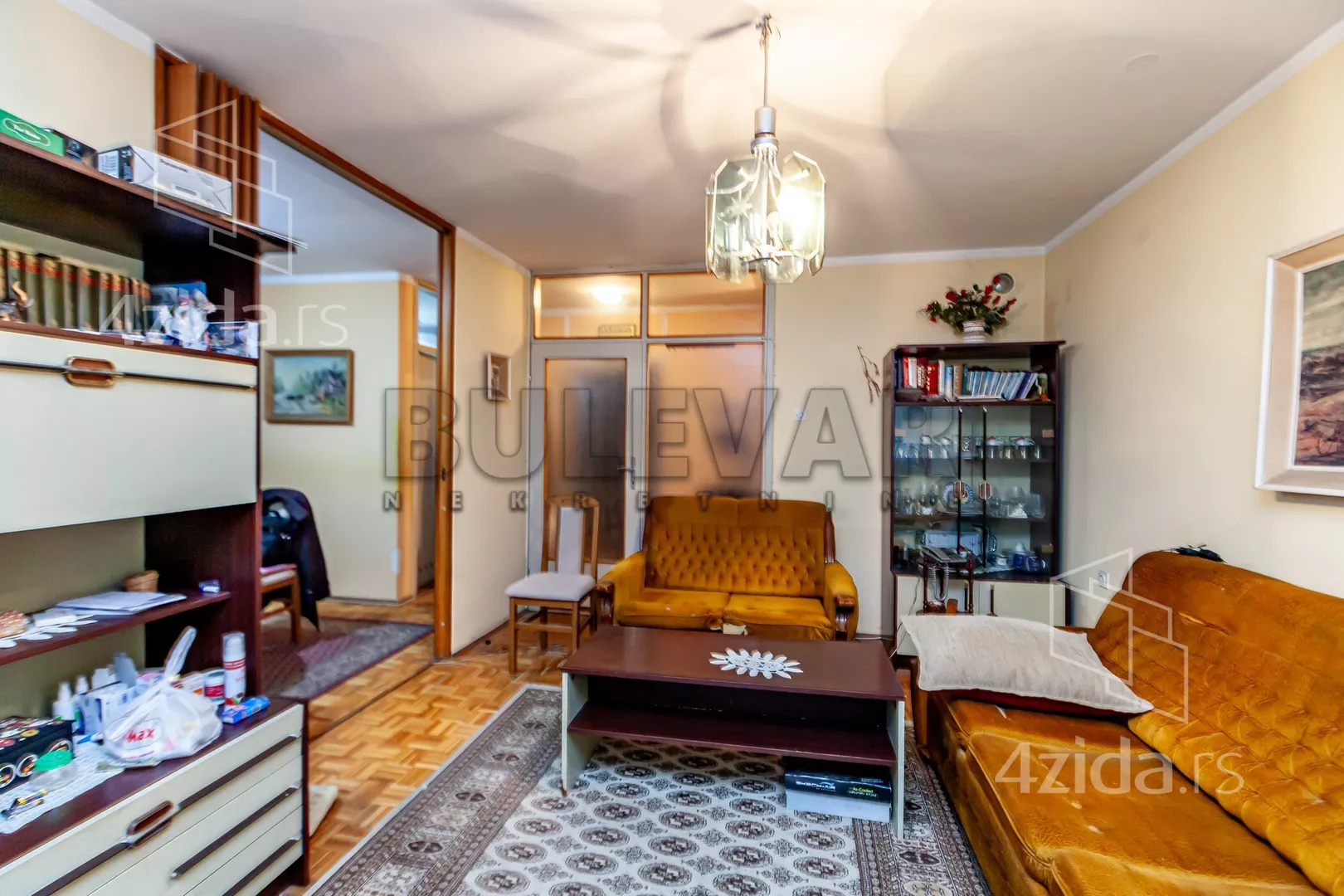 Troiposoban stan | 4zida