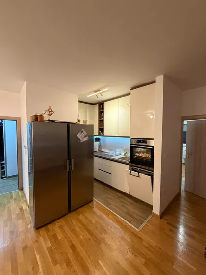 Apartment for sale · 76 m² · Gradske lokacije, Inđija