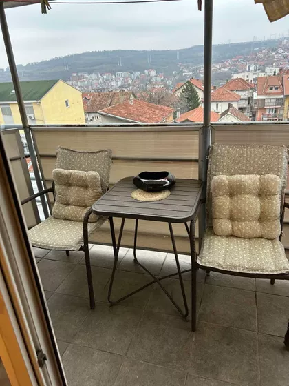 Jovanke Radaković 35 | 4zida.rs