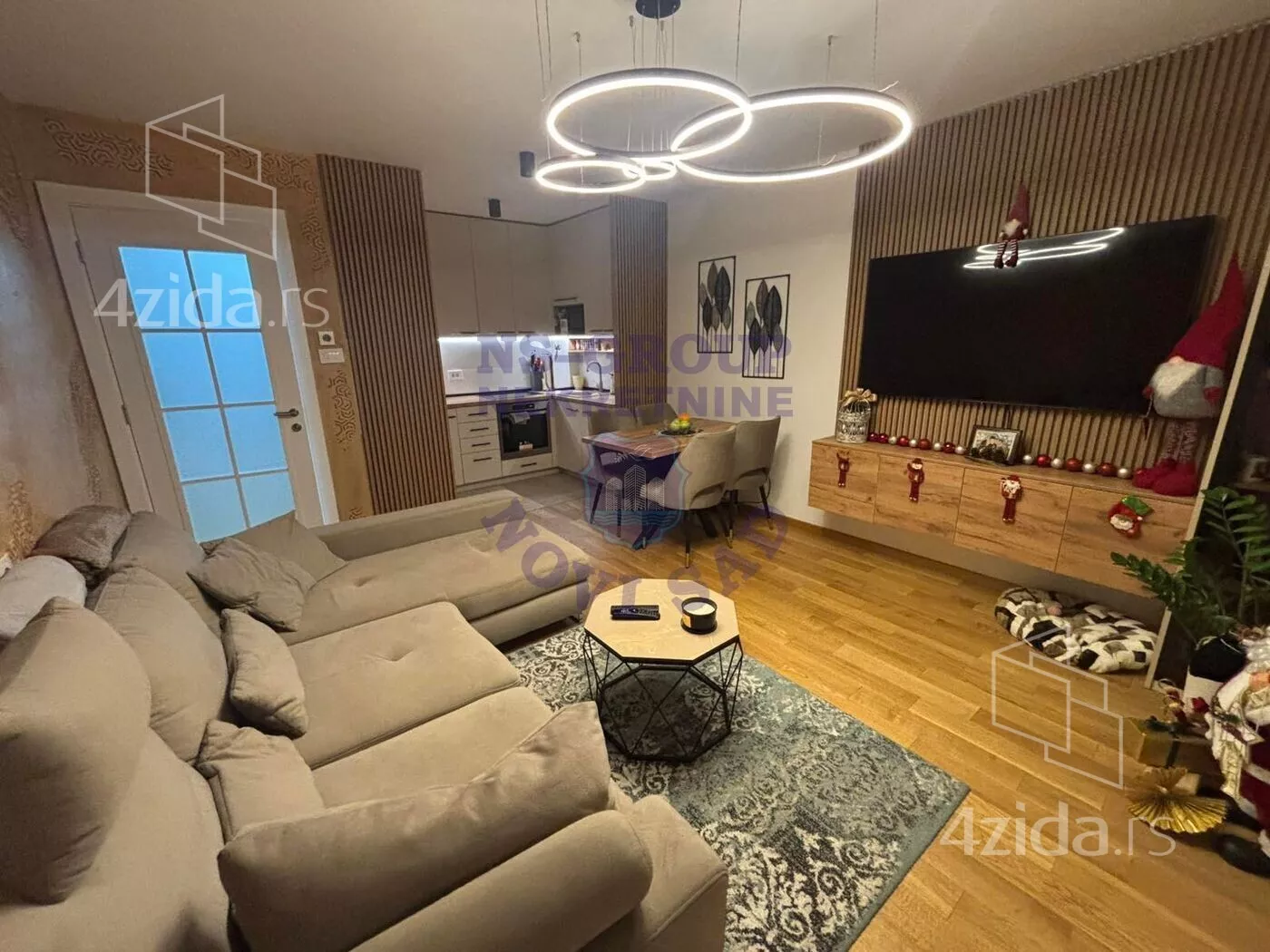 Troiposoban stan | 4zida