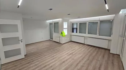 Dom Zdravlja | 4zida.rs