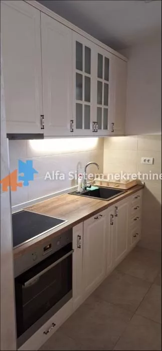 Lekino Brdo | 4zida.rs