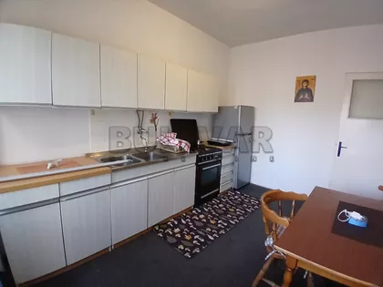 Obrenovićeva | 4zida.rs